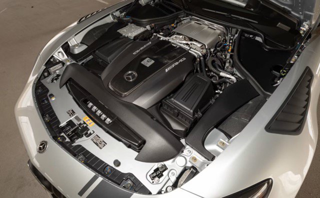 Used 2020 Mercedes-Benz AMG GT R image 18