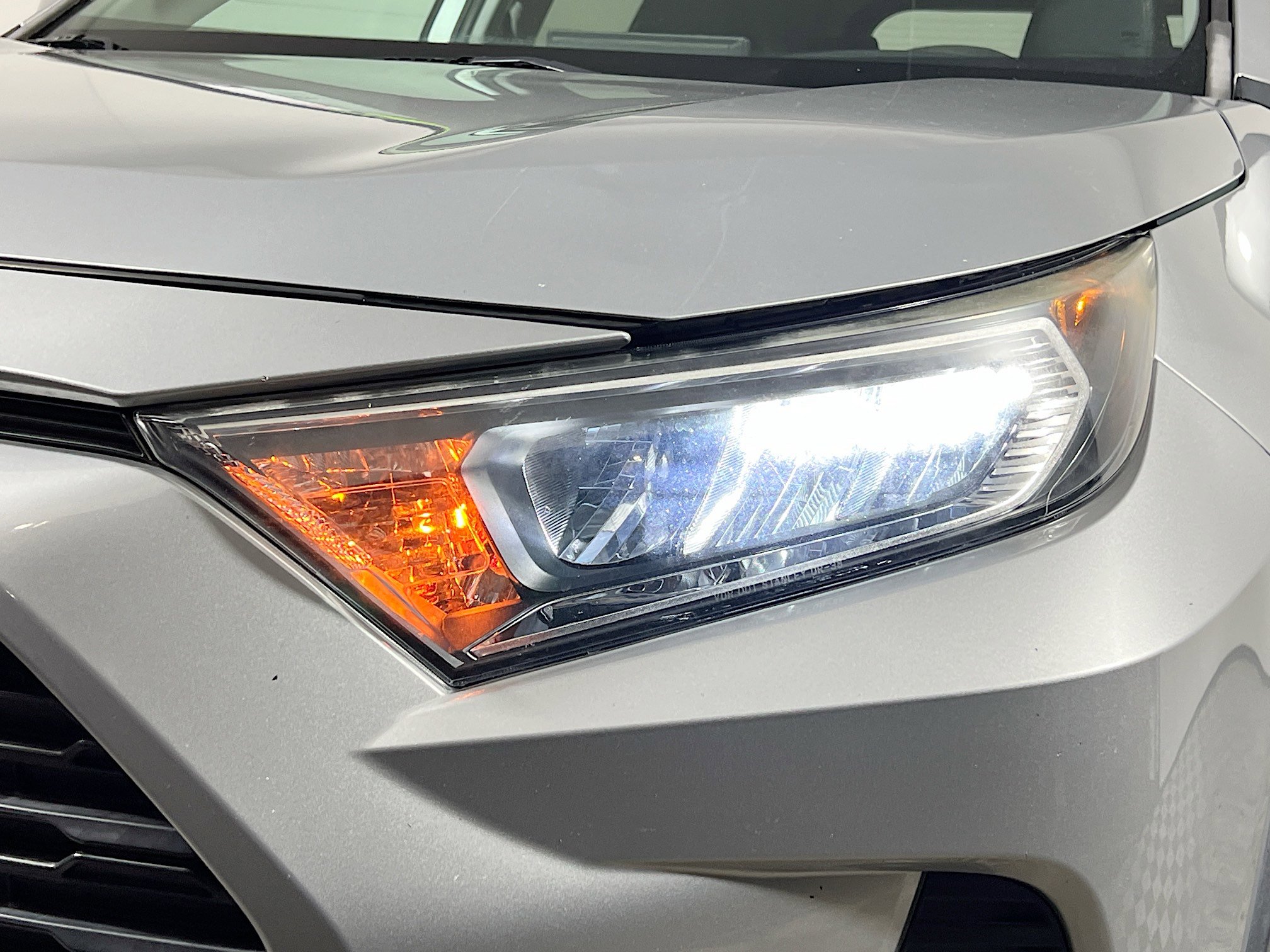 Used 2019 Toyota RAV4 XLE image 12