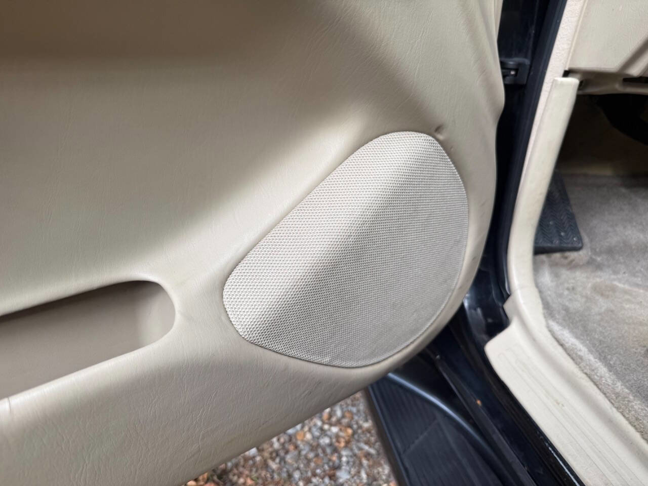 Used 2004 Lexus LX 470 4WD image 54