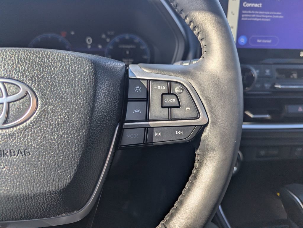 Used 2026 Toyota Grand Highlander Limited image 29