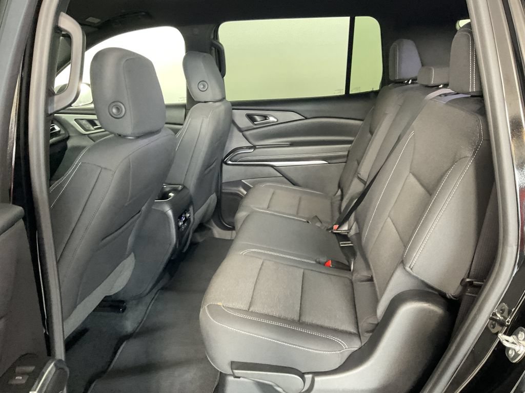 Used 2024 Chevrolet Traverse LT AWD/4WD image 20