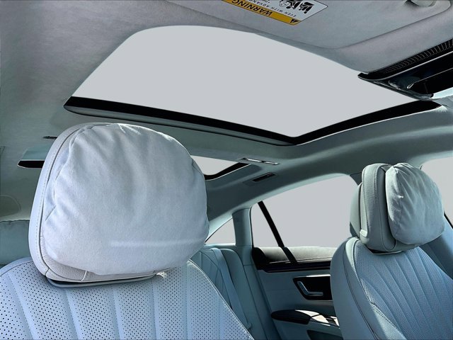 Certified 2023 Mercedes-Benz EQS 580 4MATIC Sedan image 16