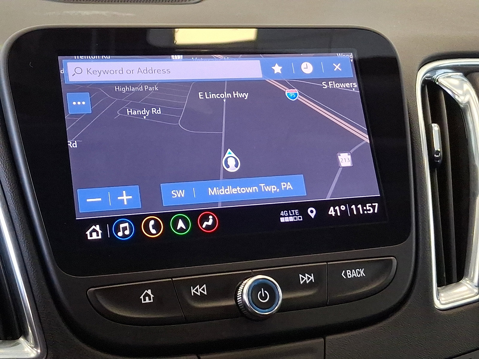 Used 2019 Chevrolet Malibu Premier image 17