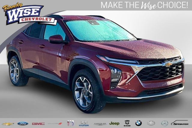 Used 2025 Chevrolet Trax LT