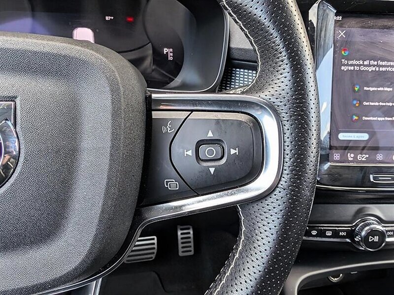 Used 2021 Volvo XC40 P8 Recharge w/ Advanced Package AWD/4WD image 22