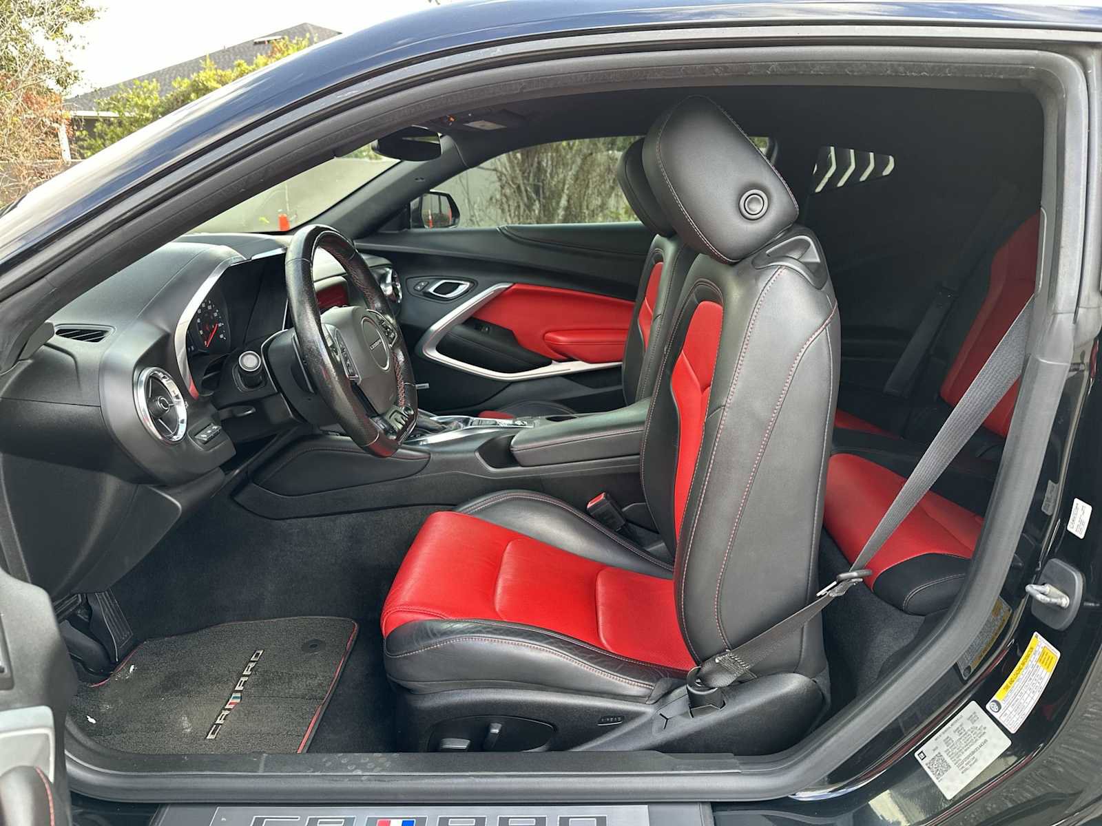 Used 2019 Chevrolet Camaro LT image 2