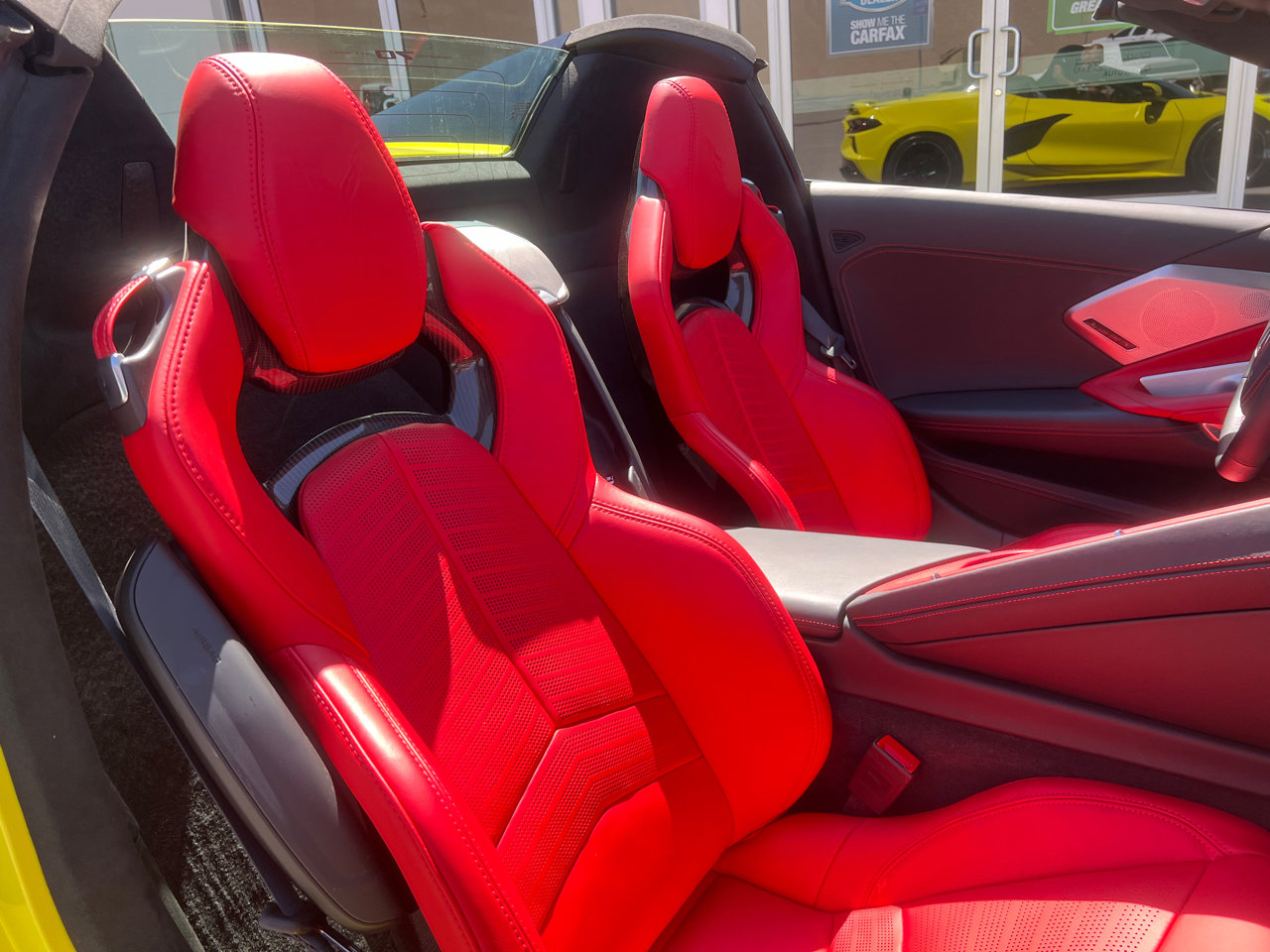 Used 2023 Chevrolet Corvette Stingray Premium Conv w/ Z51 Performance Package image 26