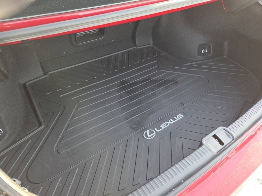 Used 2021 Lexus ES 300h w/ Premium Package image 29