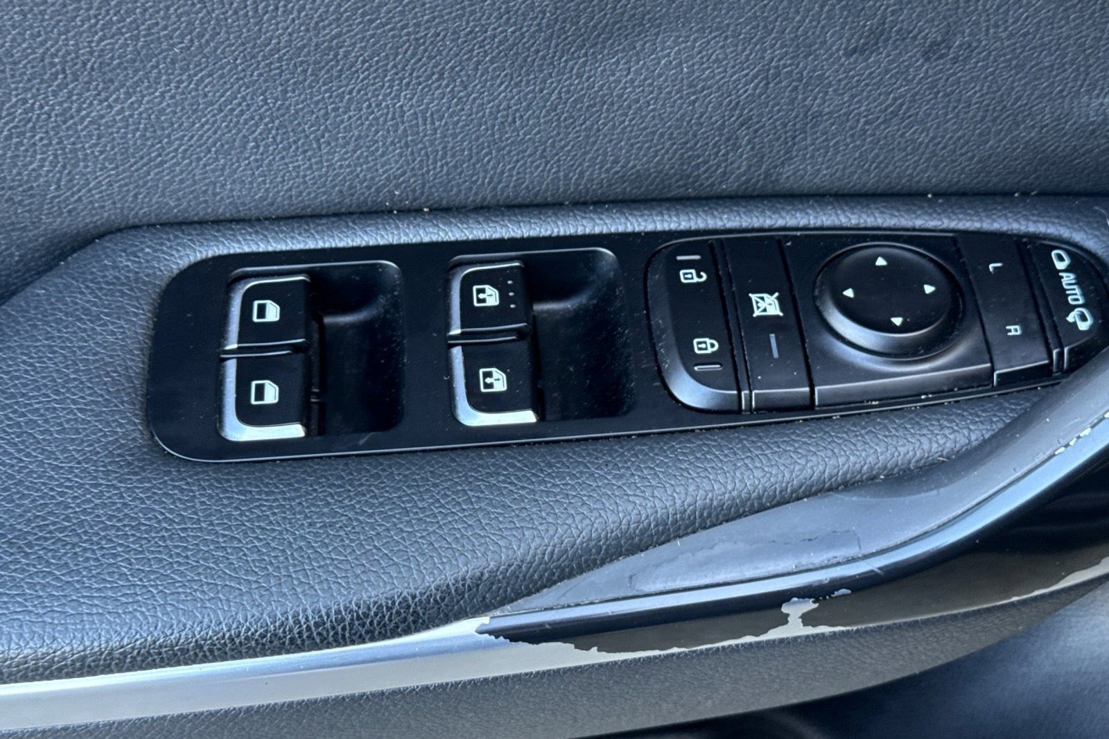 Used 2020 Kia Stinger GT-Line image 13