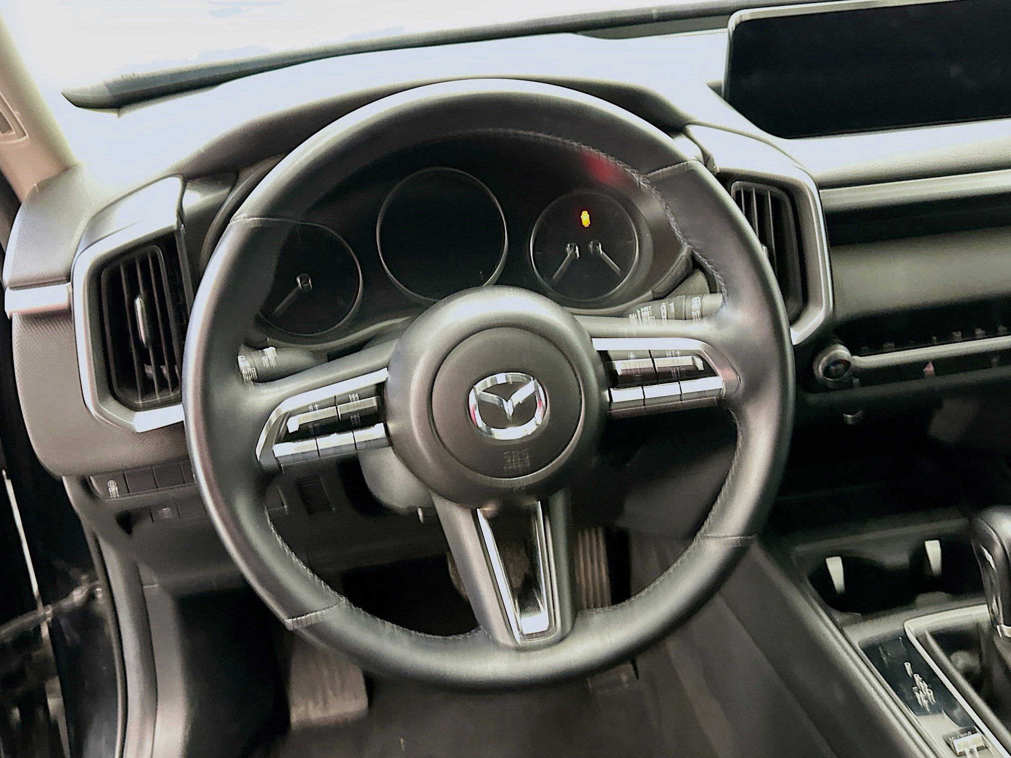 Used 2025 MAZDA CX-50 AWD 2.5 S w/ Premium Package image 18