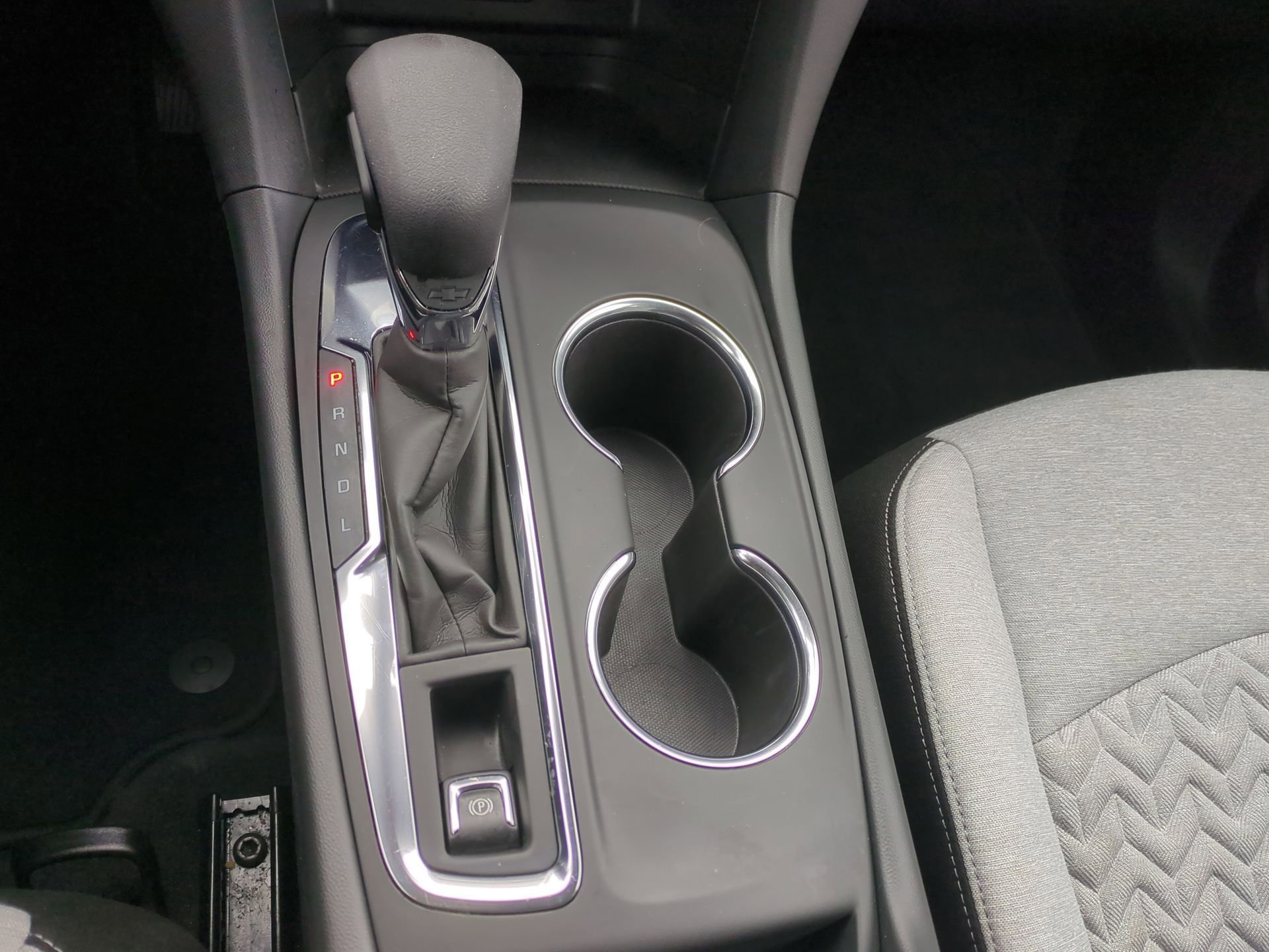 Certified 2024 Chevrolet Equinox LS w/ Driver Confidence II Package image 16