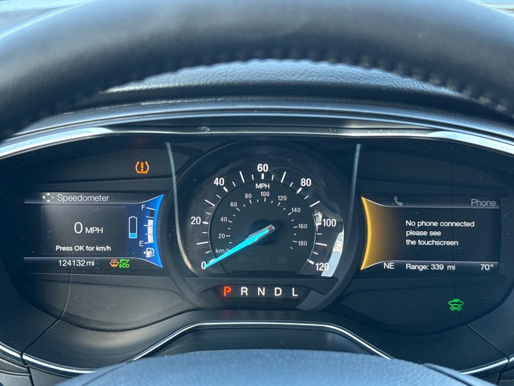 Used 2017 Ford Fusion Titanium image 17