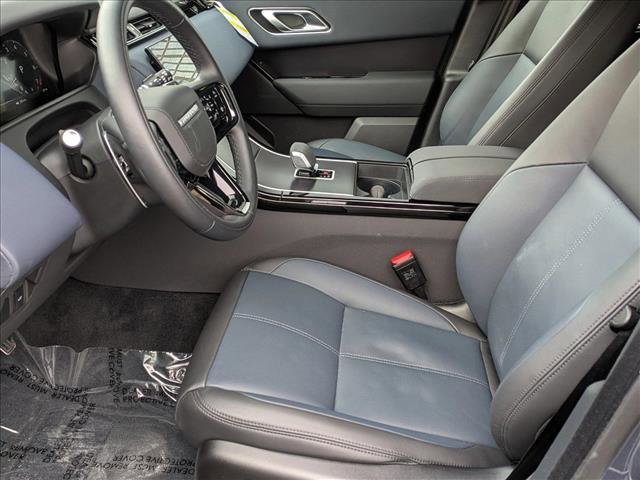 Certified 2026 Land Rover Range Rover Velar Dynamic SE image 17