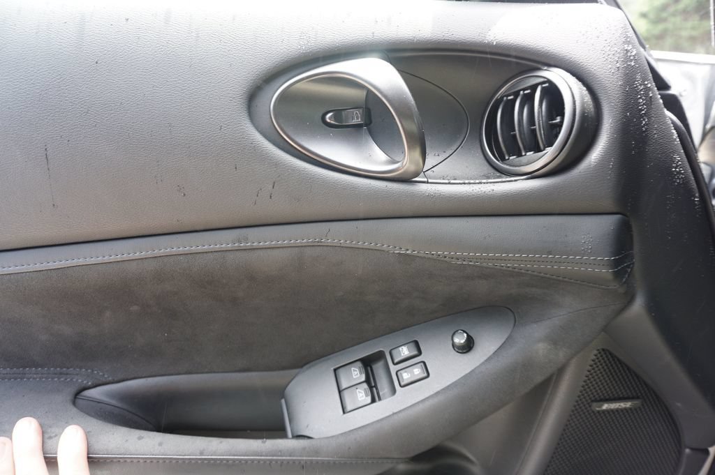 Used 2025 Nissan Z Performance w/ Floor Mat Package RWD image 4