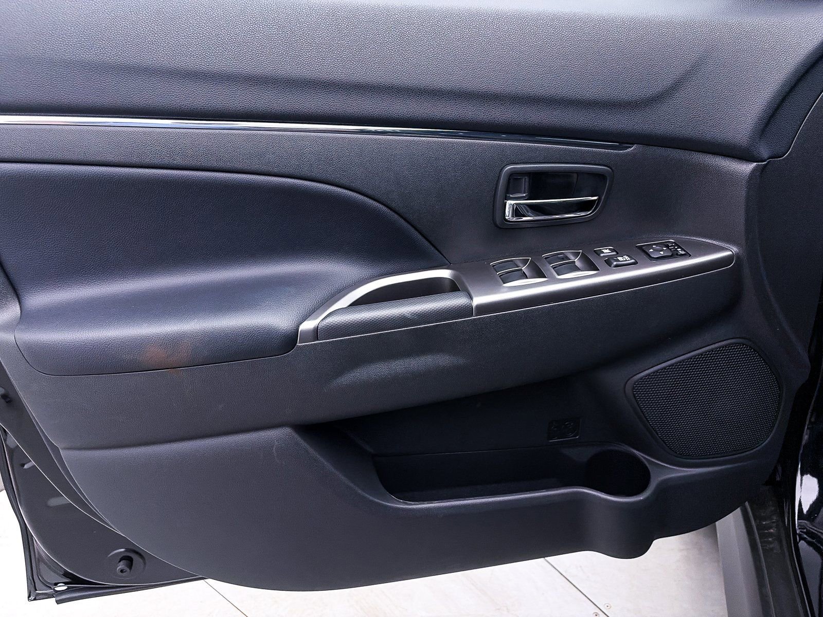 New 2026 Mitsubishi Outlander Sport SEL AWD/4WD image 7