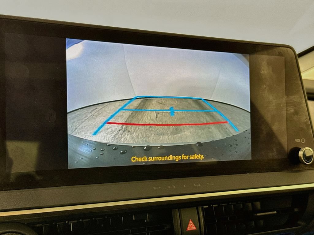Certified 2024 Toyota Prius XLE AWD/4WD image 18