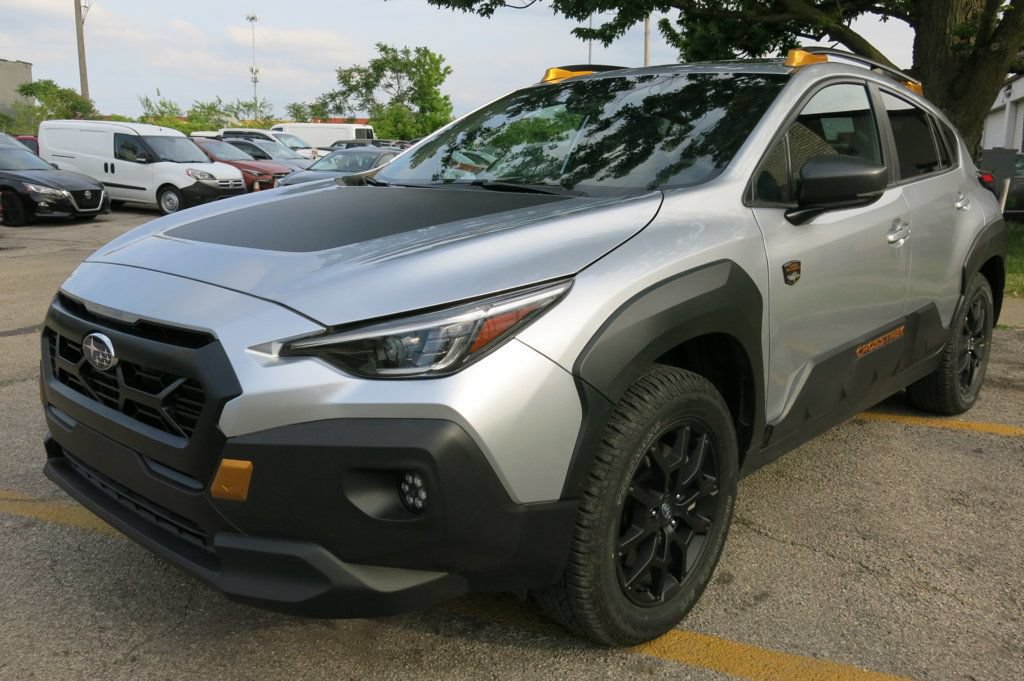 Used 2025 Subaru Crosstrek 2.5i Wilderness w/ Crosstrek Mirror Package AWD/4WD image 2