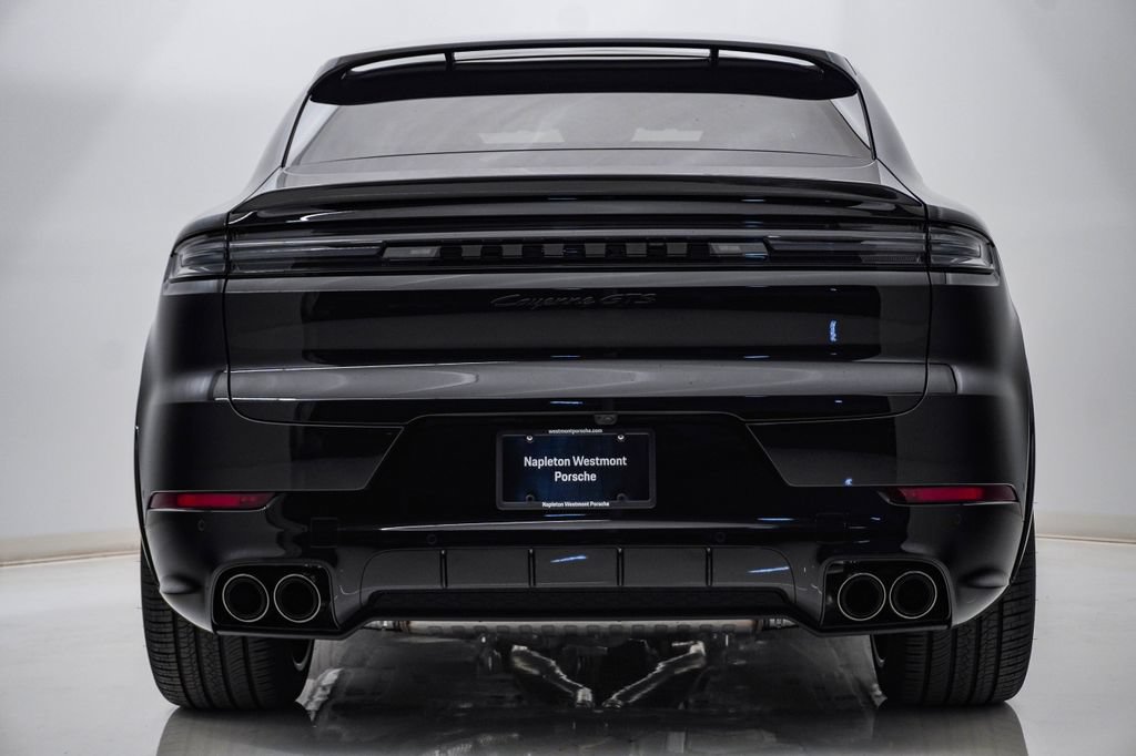 New 2026 Porsche Cayenne GTS AWD/4WD image 10