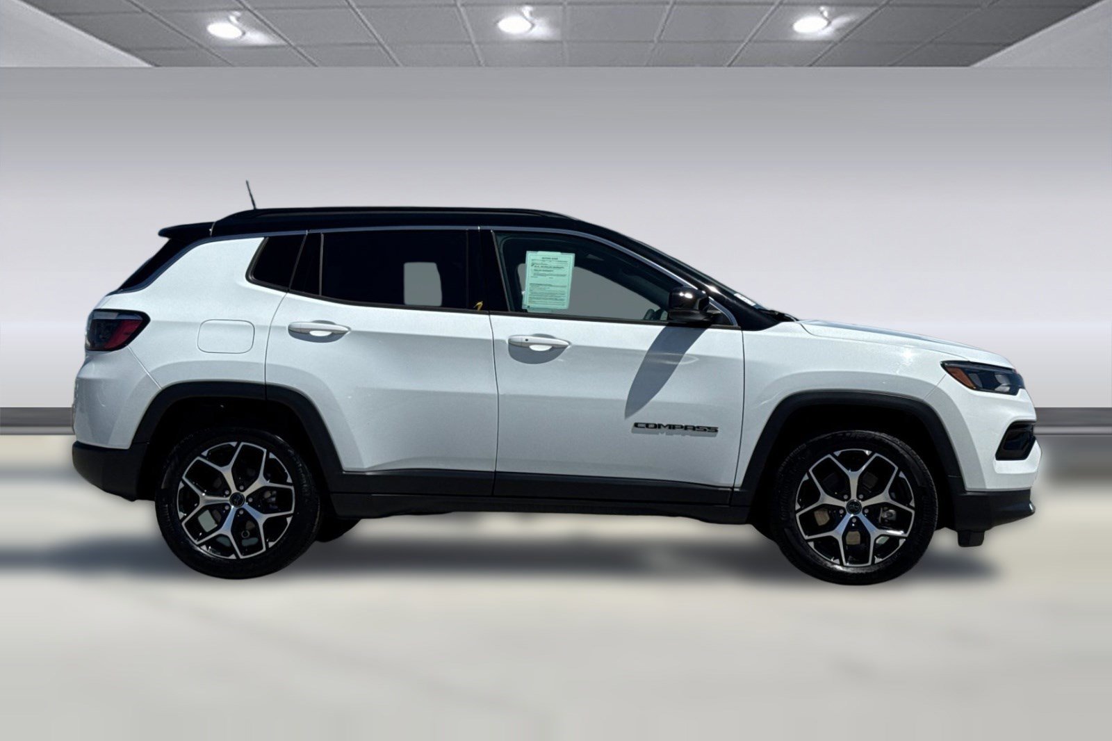Used 2025 Jeep Compass Limited AWD/4WD image 6