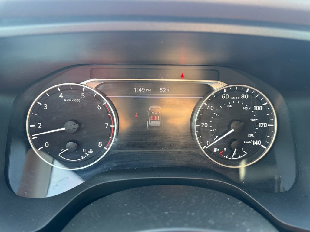 Used 2023 Nissan Rogue SV image 16