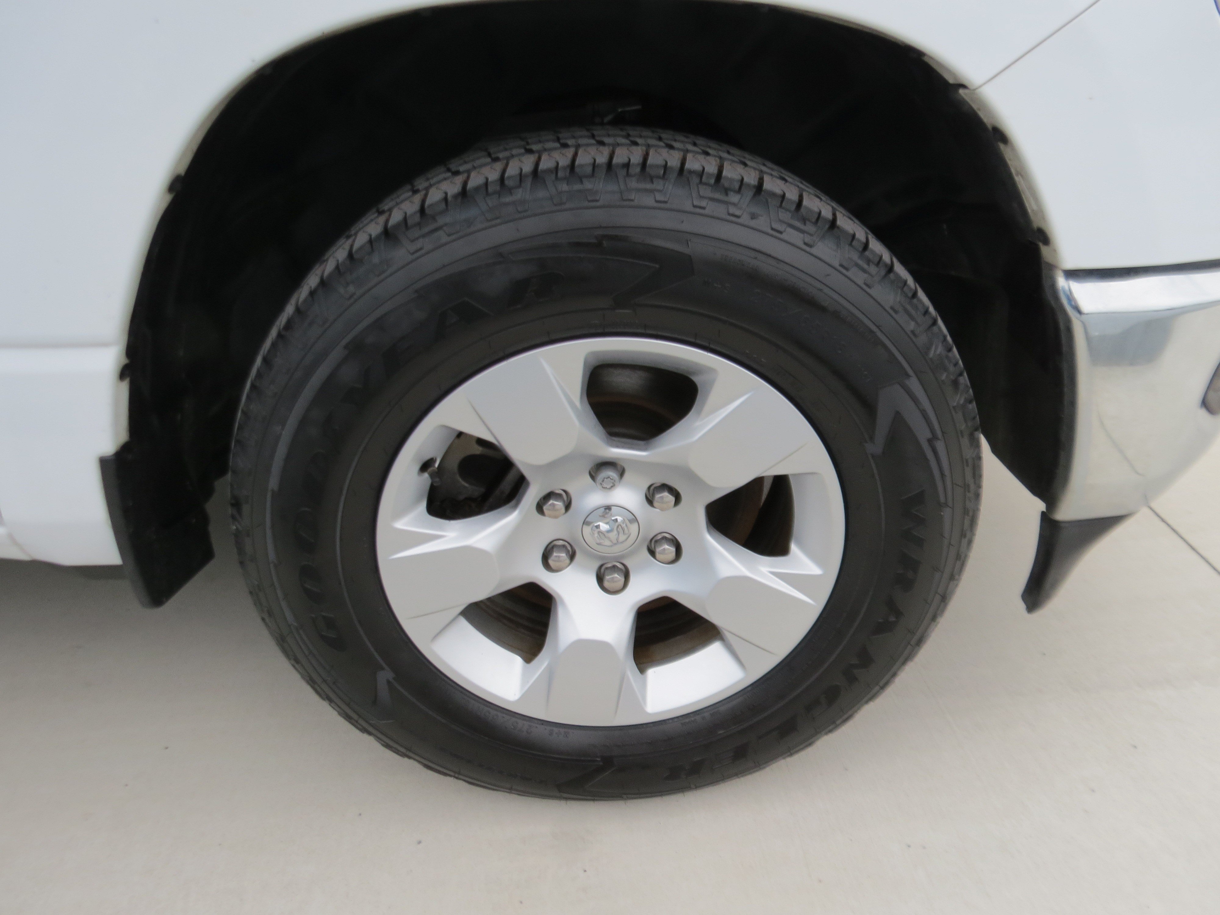 Used 2021 RAM 1500 Big Horn RWD image 10