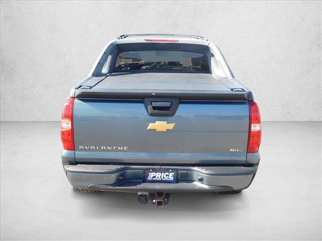 Used 2012 Chevrolet Avalanche LS AWD/4WD image 10