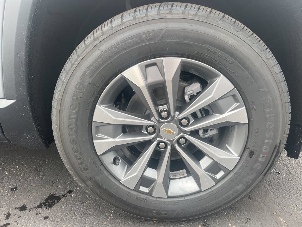 New 2026 Chevrolet Equinox LT w/ Convenience Package II FWD image 34