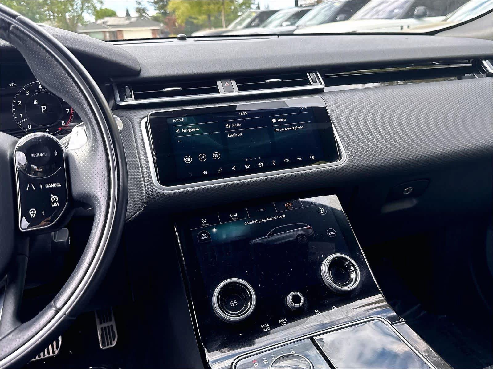 Used 2019 Land Rover Range Rover Velar R-Dynamic SE AWD/4WD image 6