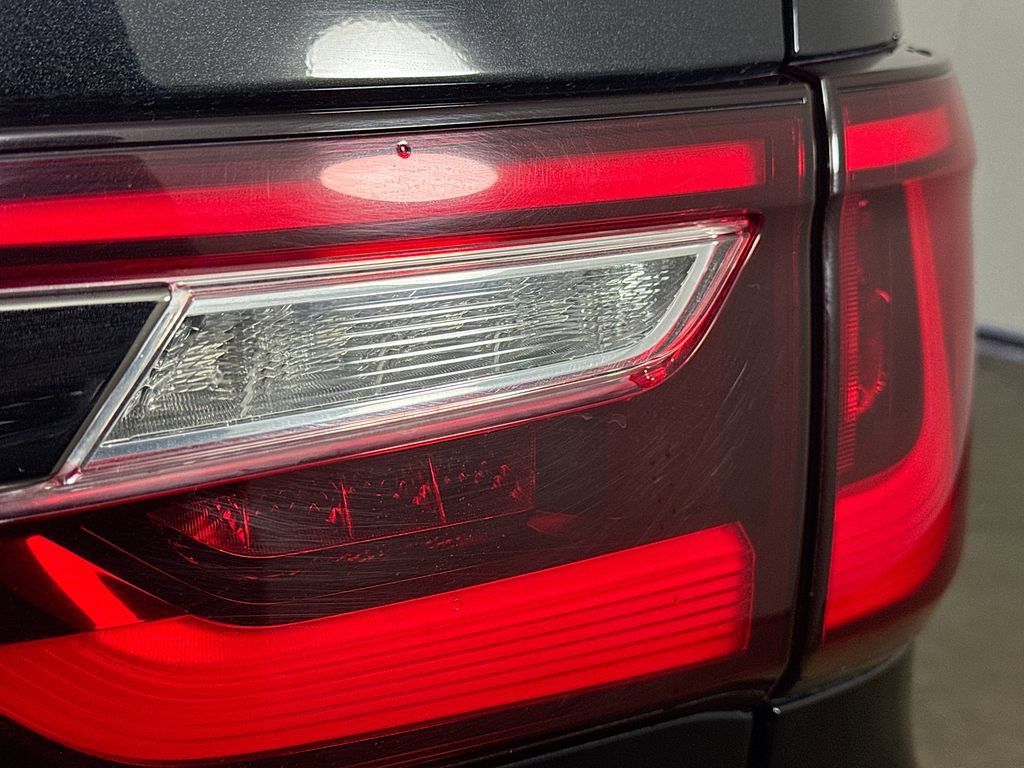 Used 2024 INFINITI QX80 Sensory AWD/4WD image 35