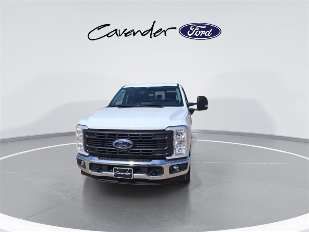 New 2025 Ford F350 XL w/ 360-Degree Camera Package image 10