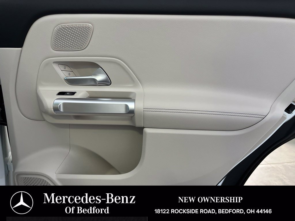 Used 2026 Mercedes-Benz GLB 250 4MATIC image 17