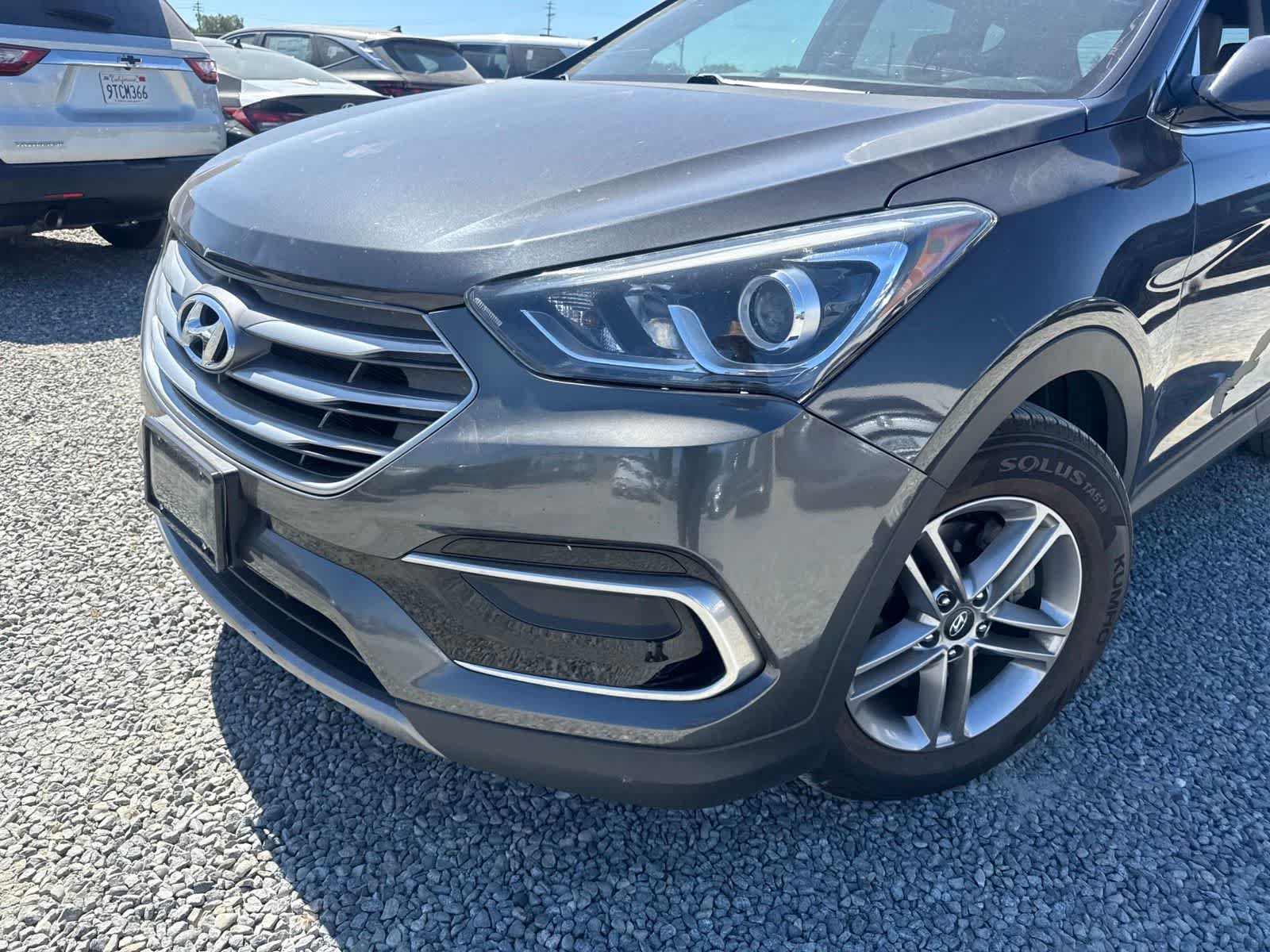 Used 2017 Hyundai Santa Fe Sport FWD image 9