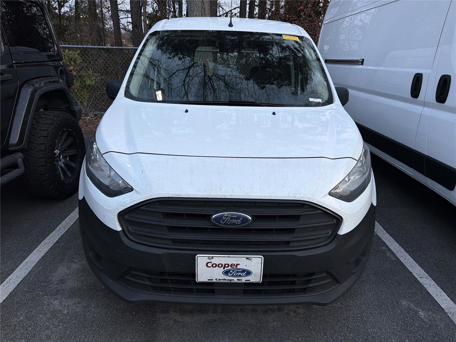 Used 2023 Ford Transit Connect XL image 3