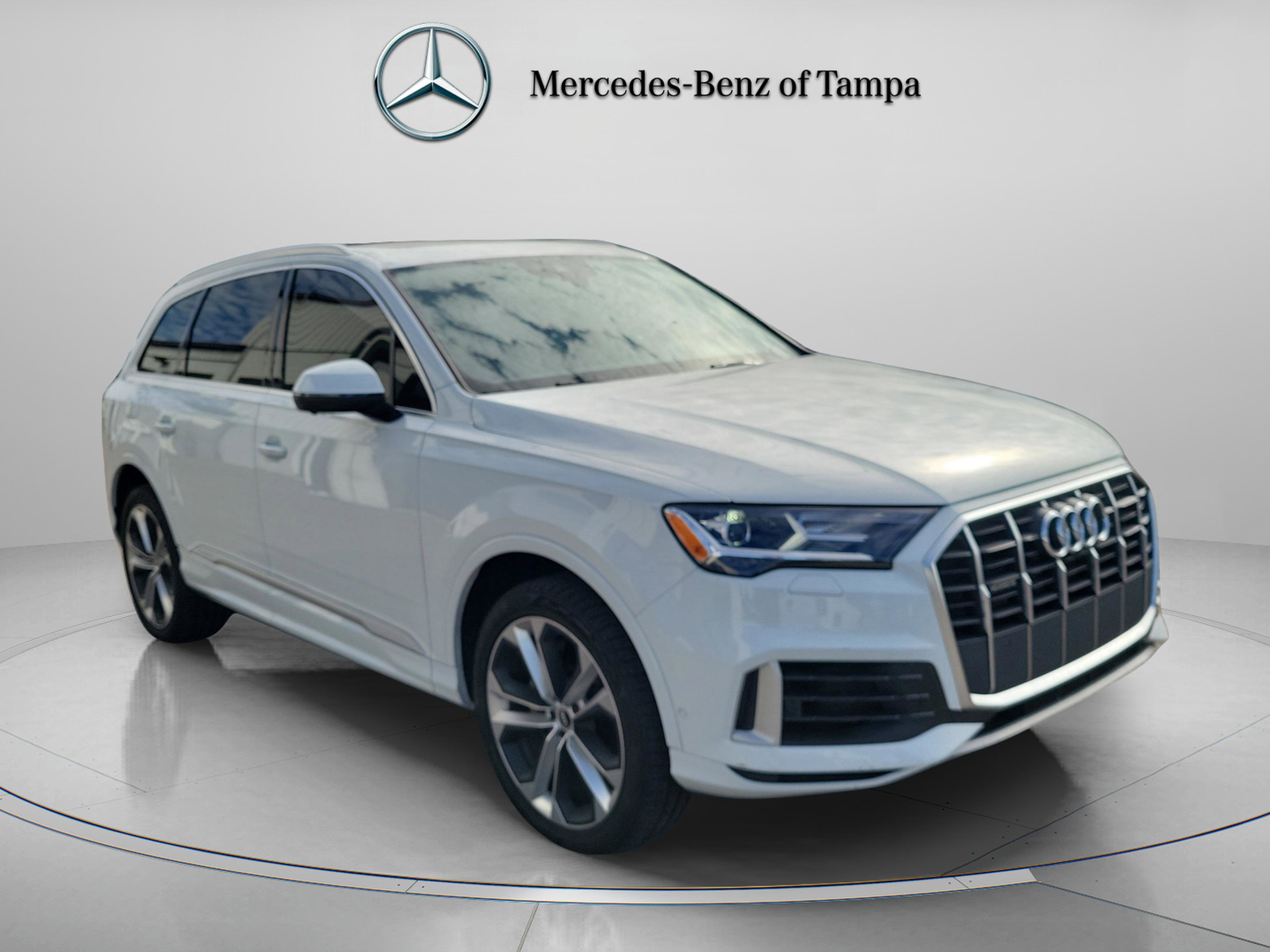 Used 2021 Audi Q7 3.0T Premium Plus w/ Premium Plus Package image 4