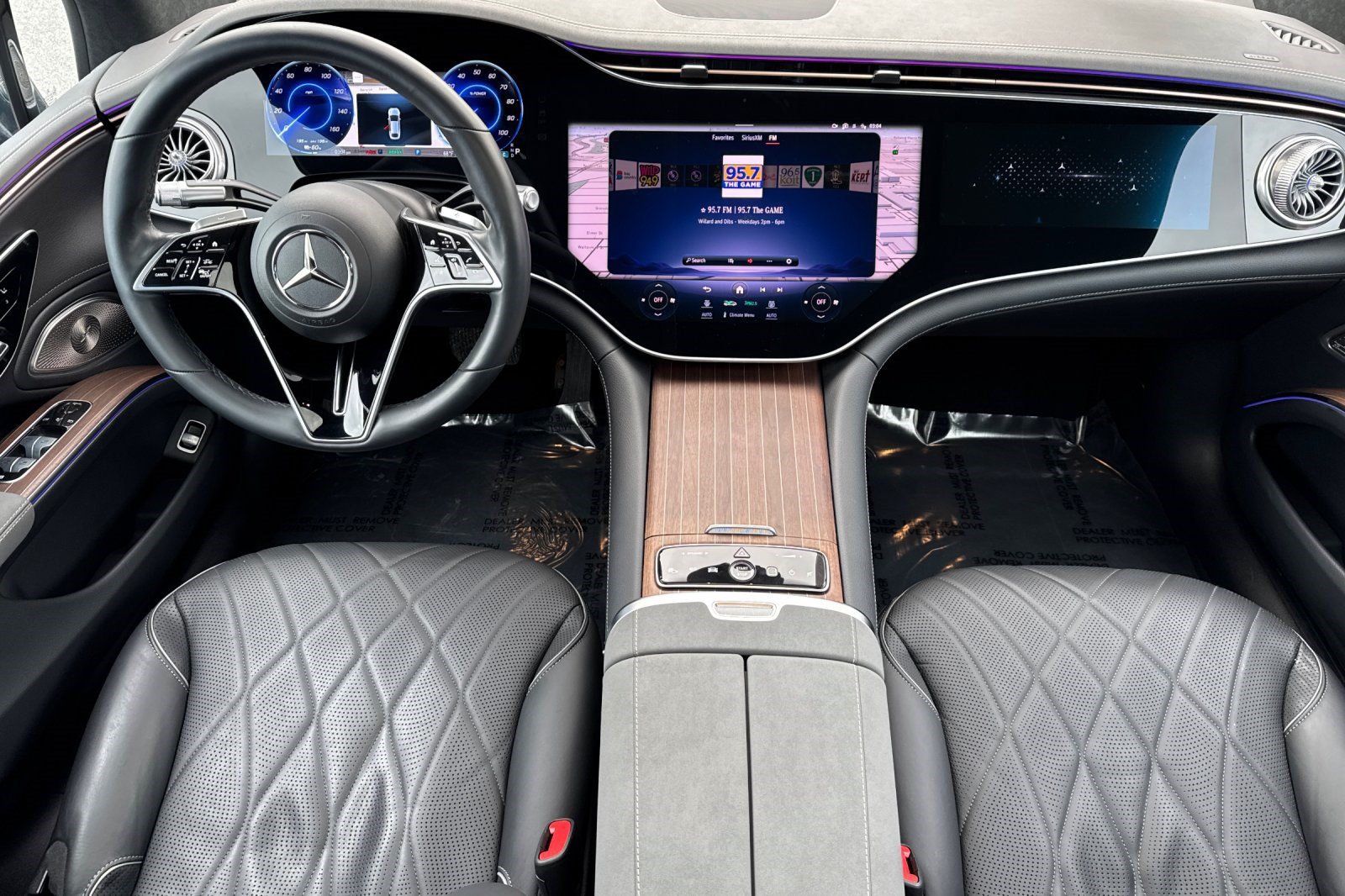 Used 2023 Mercedes-Benz EQS 580 4MATIC Sedan image 15