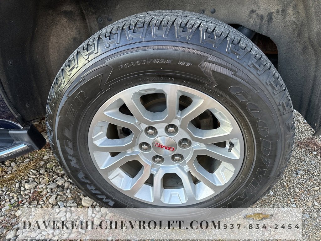 Used 2018 GMC Yukon SLT image 38