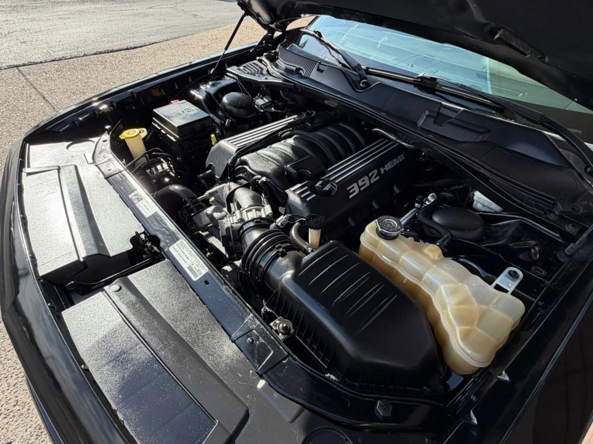 Used 2014 Dodge Challenger SRT8 Core w/ Electronics Convenience Group RWD image 28