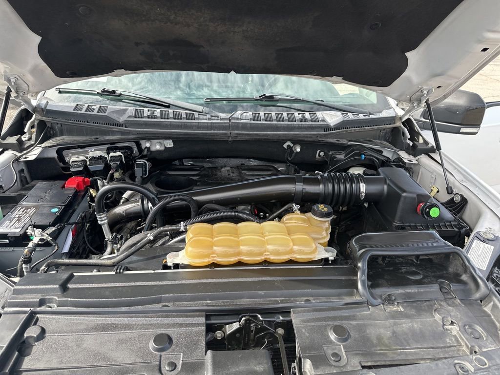 Used 2019 Ford F150 Lariat w/ FX4 Off-Road Package AWD/4WD image 15