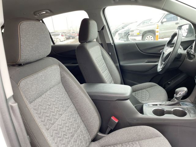 Used 2024 Chevrolet Equinox LT w/ LPO, Floor Liner Package image 16