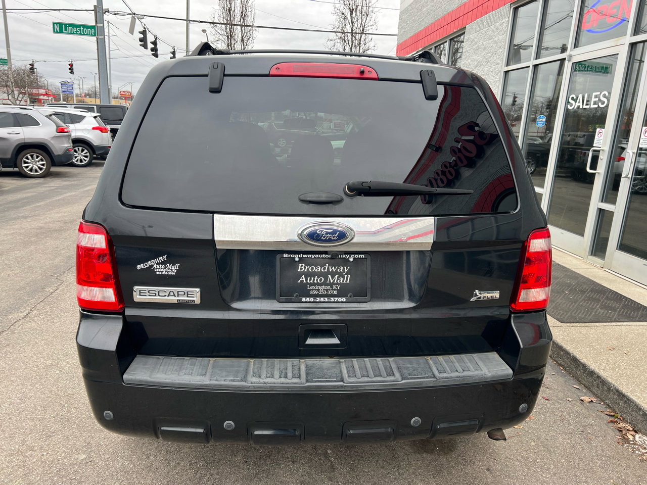 Used 2011 Ford Escape Limited w/ 302A Rapid Spec Order Code image 6