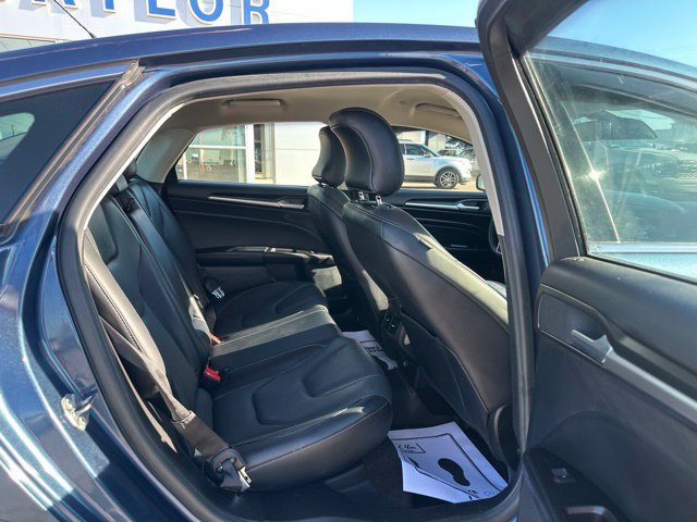 Used 2019 Ford Fusion Energi Titanium FWD image 12