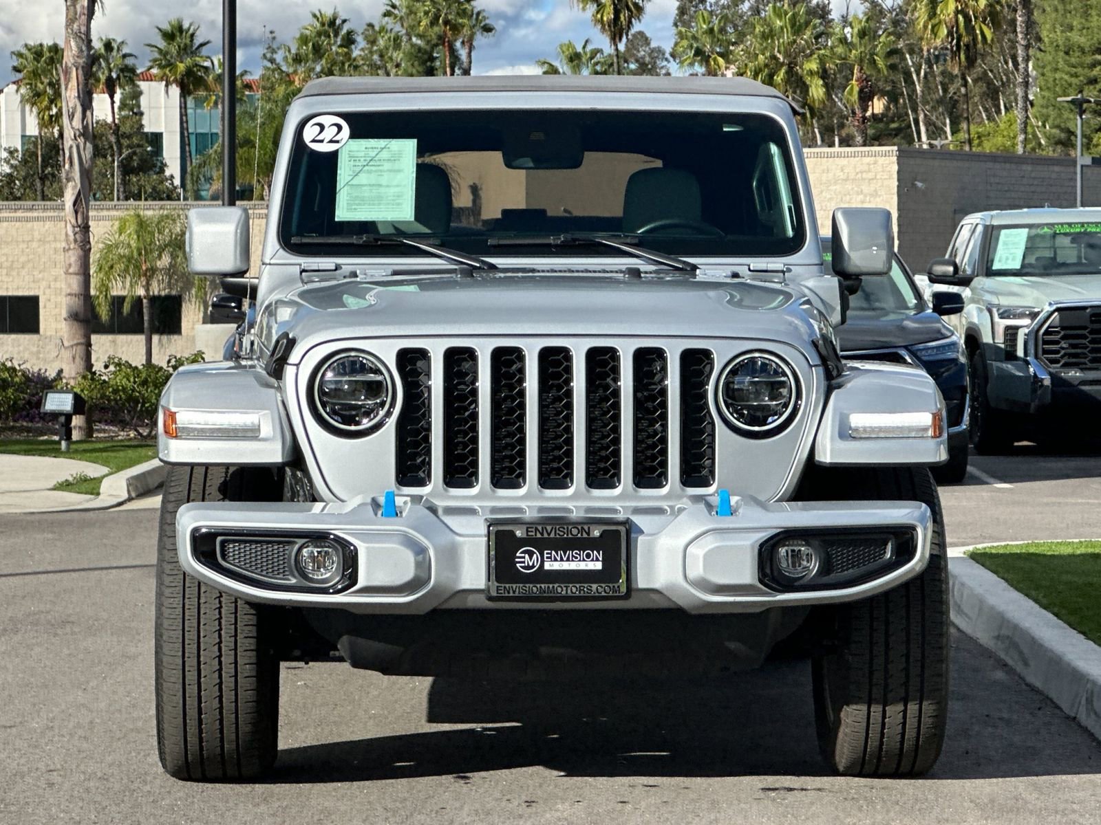Used 2022 Jeep Wrangler Unlimited Sahara image 8