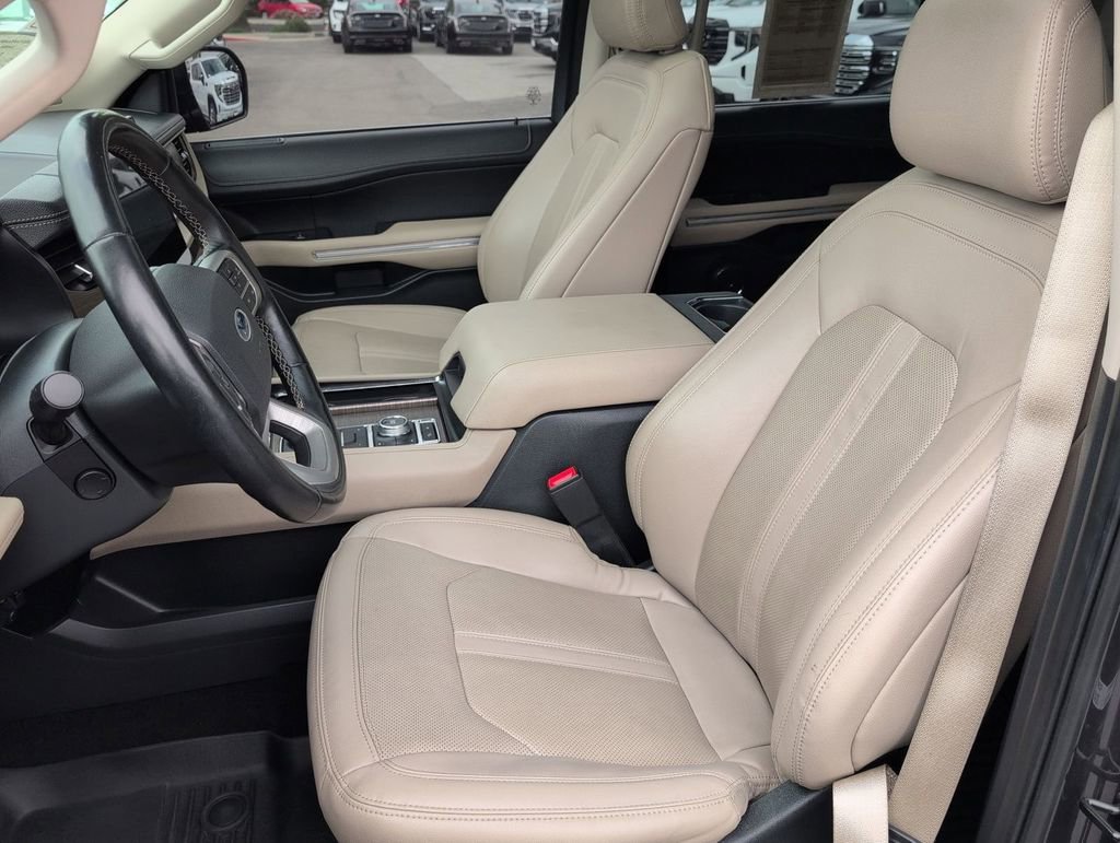 Used 2023 Ford Expedition Limited AWD/4WD image 20