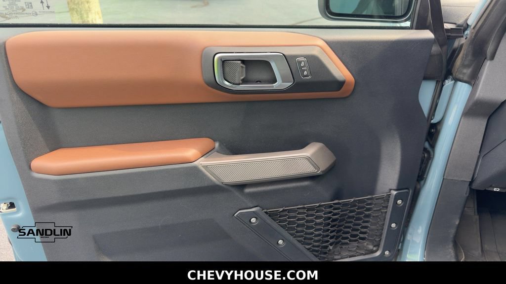 Used 2022 Ford Bronco Outer Banks AWD/4WD image 10