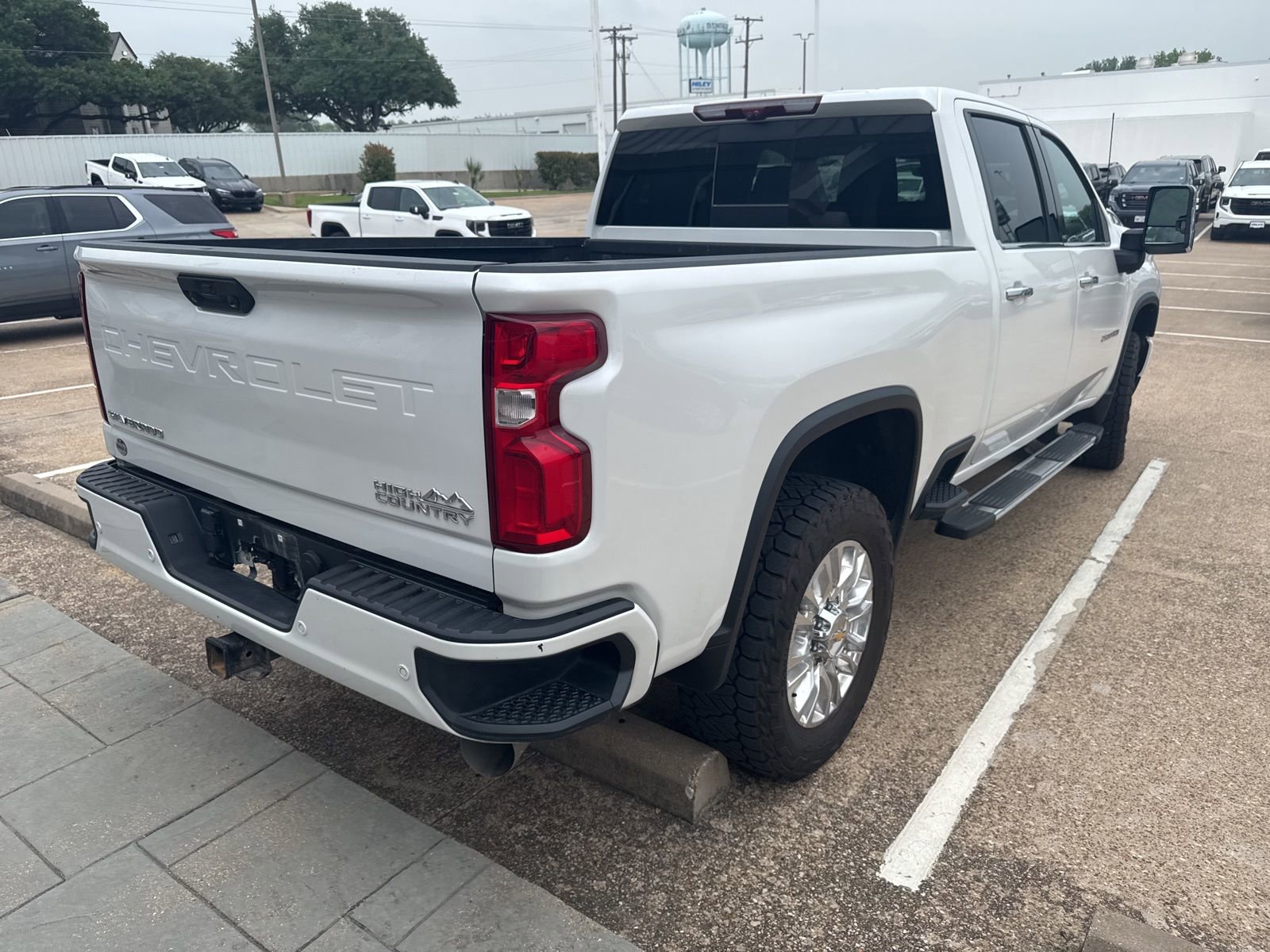 Used 2021 Chevrolet Silverado 2500 High Country AWD/4WD image 7