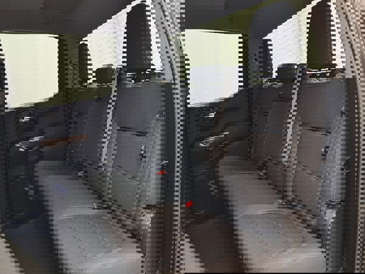 Used 2019 Chevrolet Silverado 1500 RST image 27