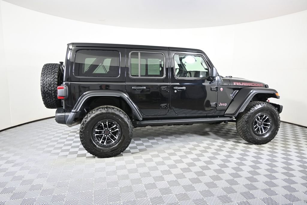 Used 2024 Jeep Wrangler Unlimited Rubicon AWD/4WD image 7
