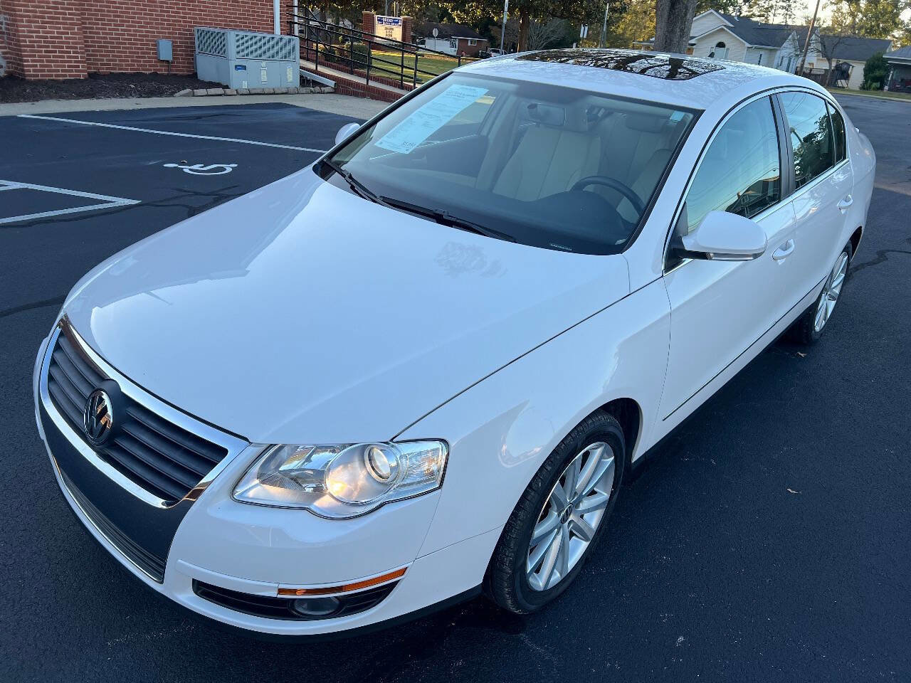 Used 2010 Volkswagen Passat Komfort