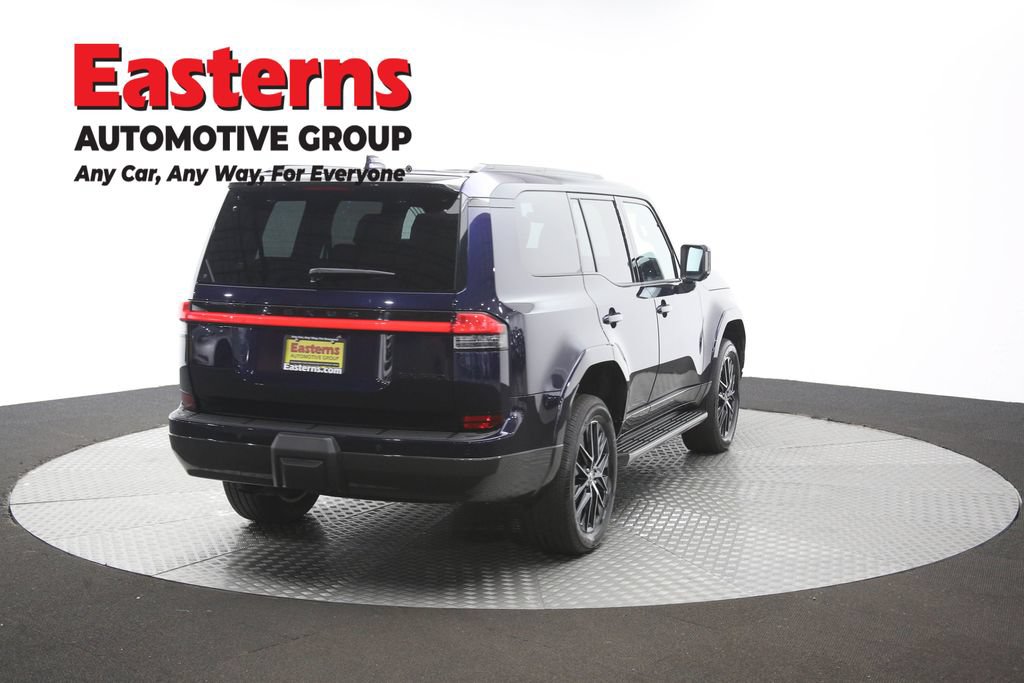 Used 2025 Lexus GX 550 w/ Accessory Package (2T) AWD/4WD image 43