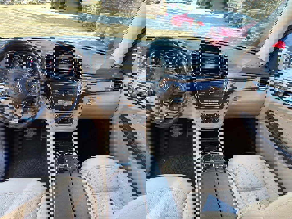 Certified 2019 Mercedes-Benz GLS 450 4MATIC w/ Premium 1 Package image 16